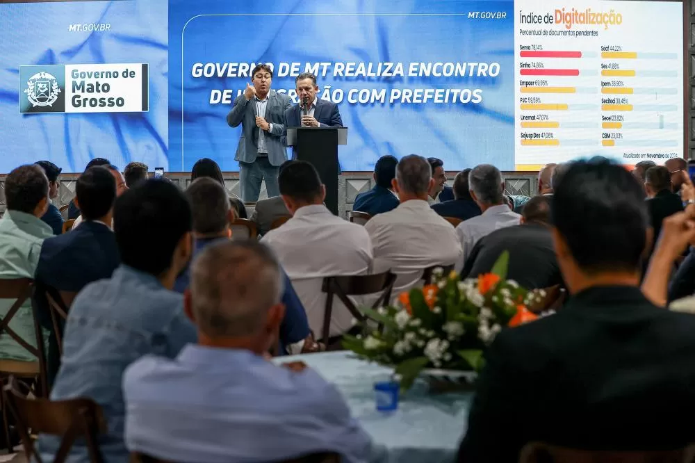 Governo de MT promove encontro de integração com prefeitos eleitos e reeleitos