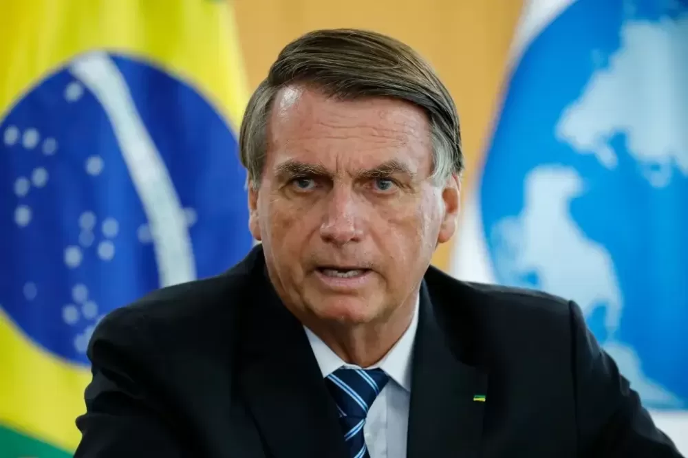 Bolsonaro fala que plano A, B ou C é ele mesmo
