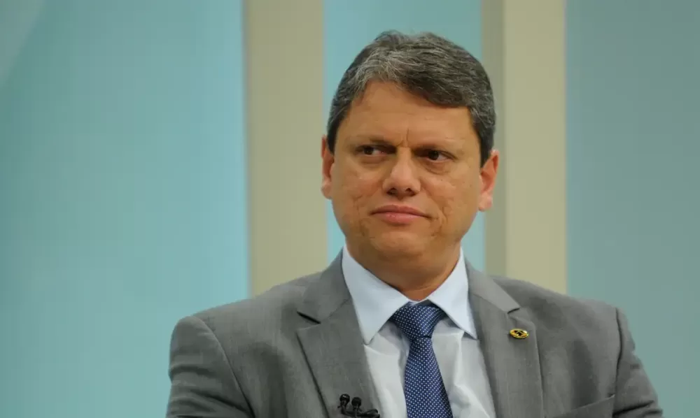 Tarcísio diz que vai disputar reeleição ao governo de SP em 2026