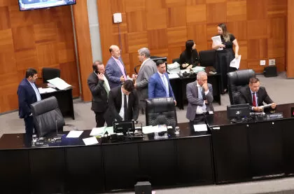 Assembleia derruba oito vetos do governo à Lei de Diretrizes Orçamentárias de 2025
