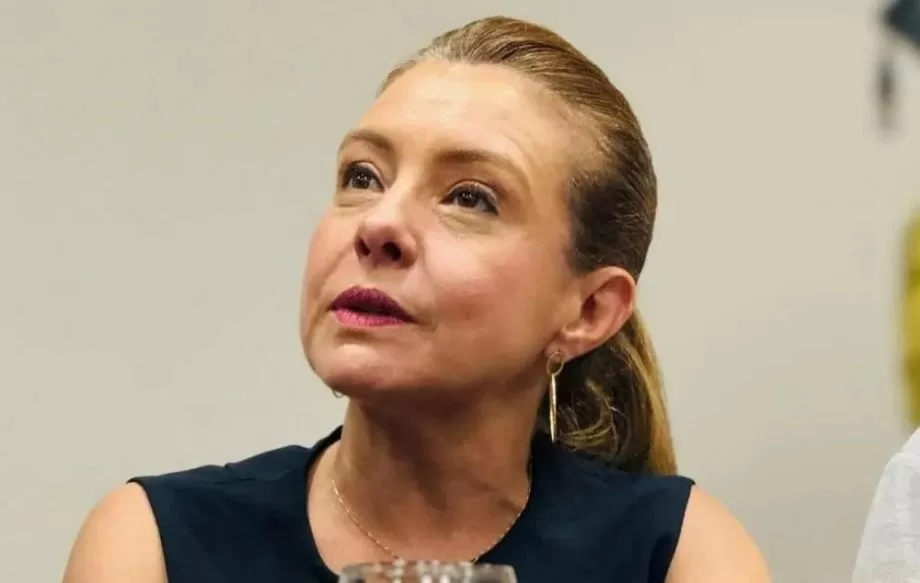 Flávia Moretti sofre primeira derrota na Câmara com revogação da lei da concessão do aterro sanitário