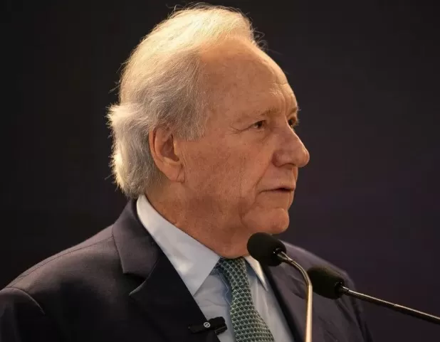 PF investigará crime organizado em setor de combustíveis, diz Lewandowski