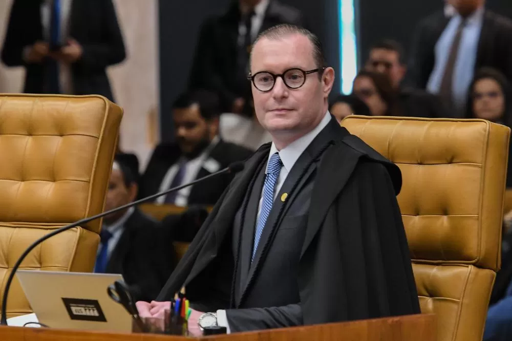 Zanin vota para derrubar lei de MT que prevê punições mais rígidas para invasores de terras