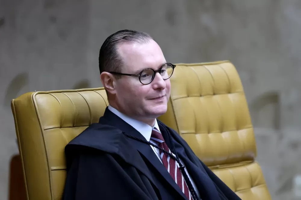 Zanin marca para 25 de março julgamento da denúncia contra Bolsonaro