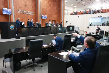 Deputados garantem a possibilidade de servidor público ser microempreendedor individual