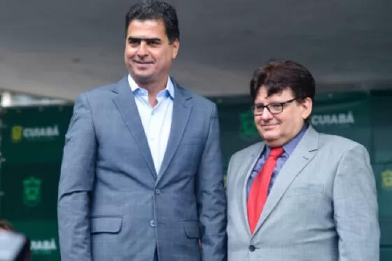 Flávia nomeia ex-secretário de Emanuel para Administração