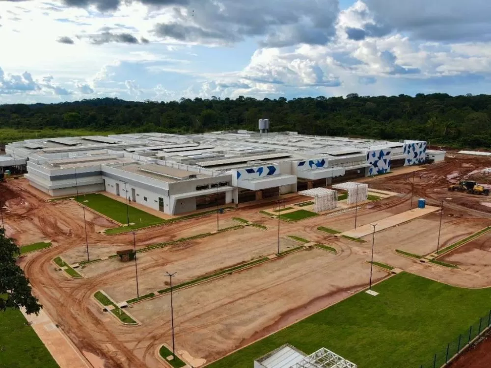 Obras dos novos Hospitais Regionais avançam em Mato Grosso; veja status