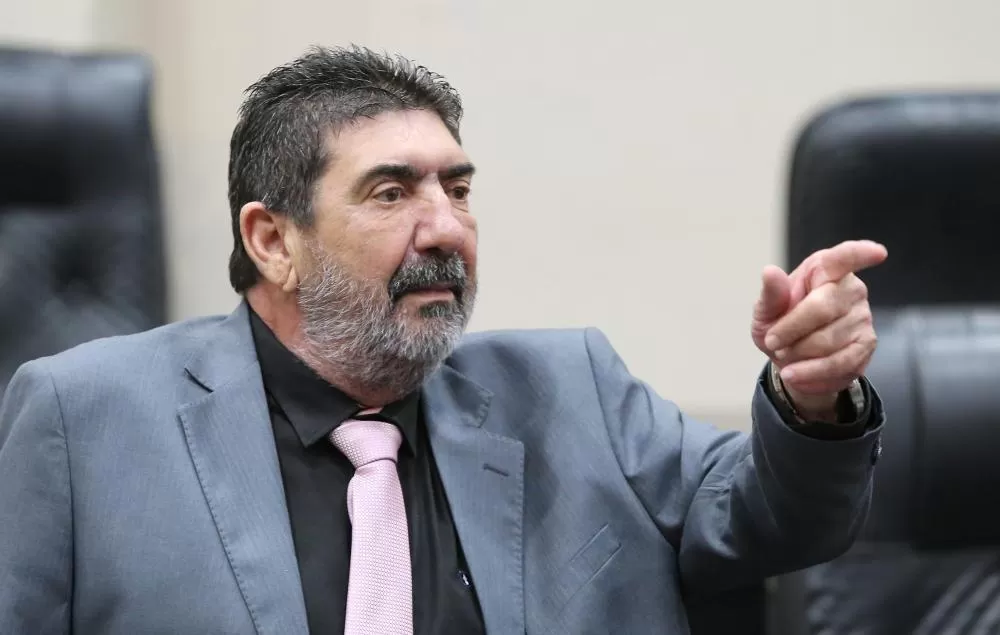 Dr. João solicita duplicação de via, viaduto e reforma de salão para idosos em Tangará da Serra