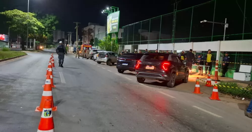 Ações da Operação Lei Seca resultam na prisão de nove motoristas por embriaguez e 55 veículos removidos
