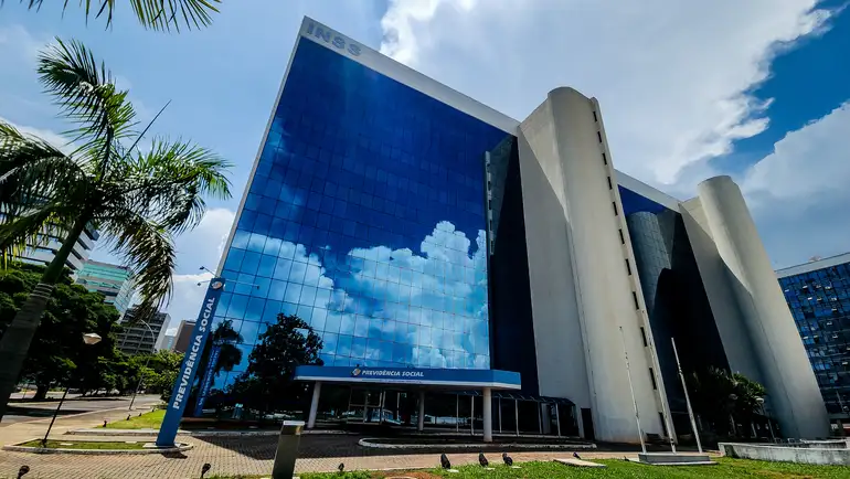 INSS bloqueia descontos de empréstimos consignados para beneficiários