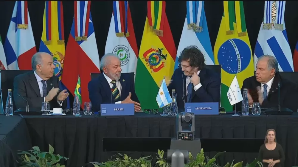 Brasil assume presidência do Mercosul durante cúpula do bloco na Argentina