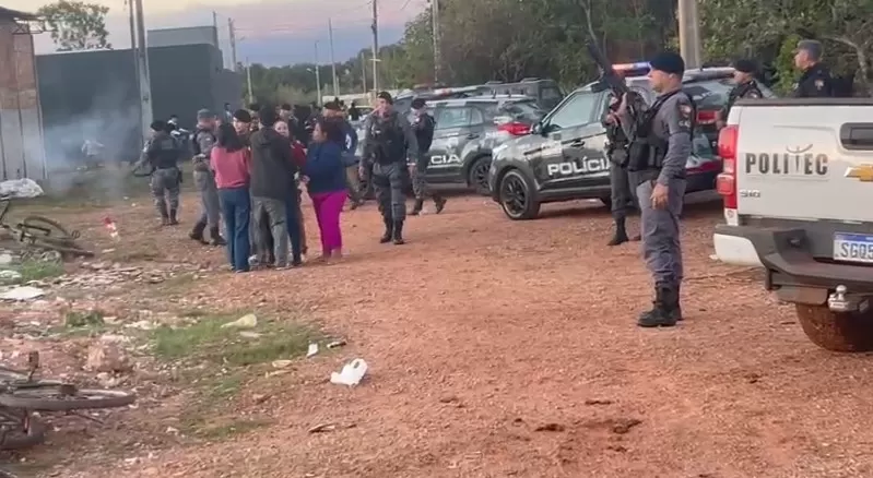 Bandidos morrem em confronto com a Força Tática no Pedra 90