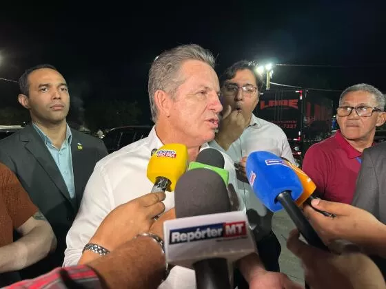 Mendes: Trump é meio louco, mas não podemos bater cabeça