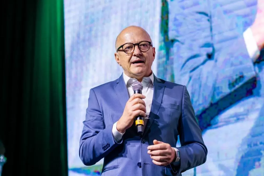 Vice-governador reforça compromisso do Estado em manter investimentos em infraestrutura, educação e saúde