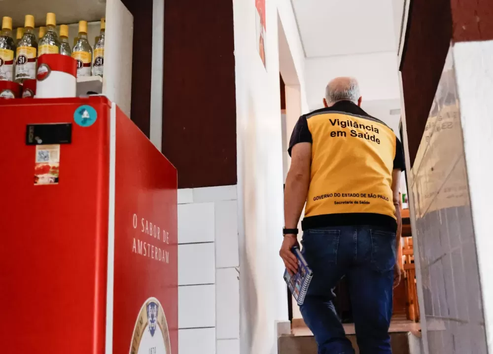 Mais de sete mil garrafas são apreendidas por adulteração com metanol em SP