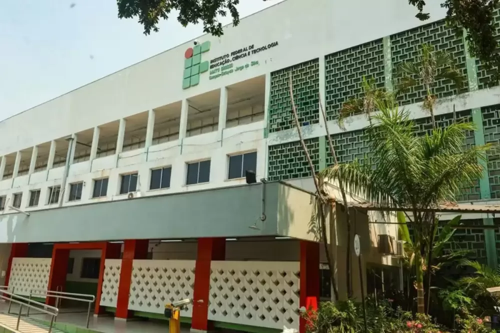 Professor afastado por suspeita de assédio já tem 30 denúncias pelo mesmo crime