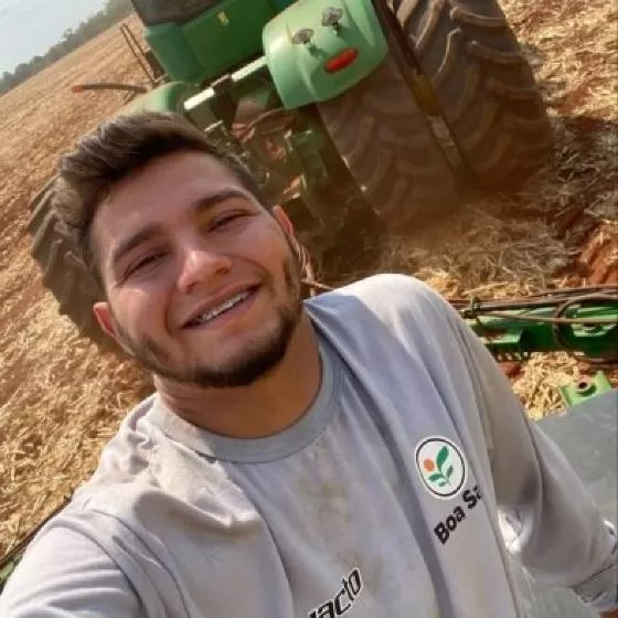 Homem é assassinado enquanto segurava filha no colo