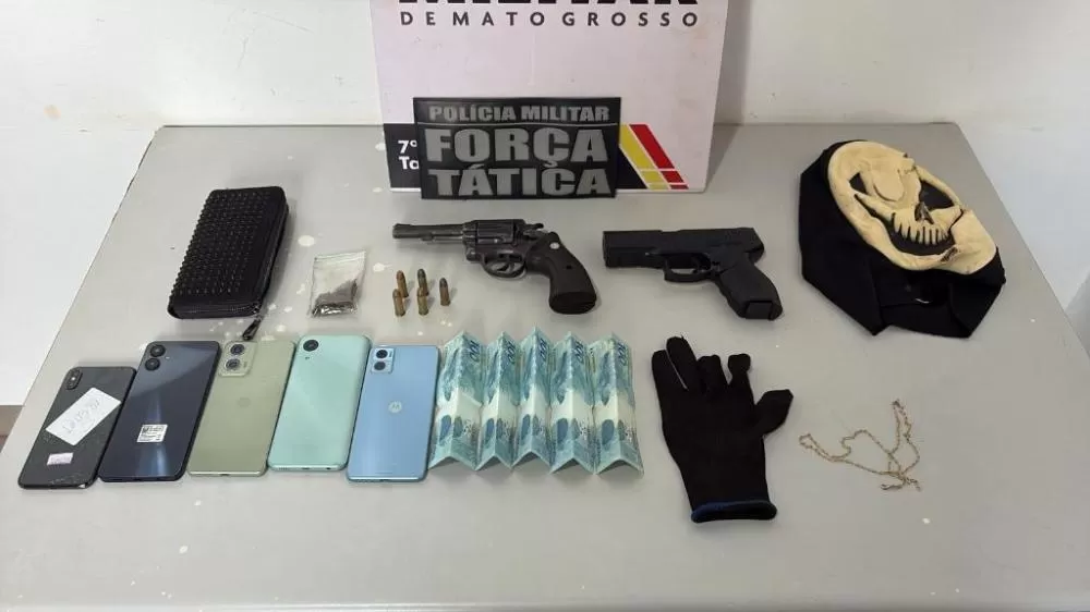 Força Tática prende suspeito por roubos e apreende arma de fogo e munições