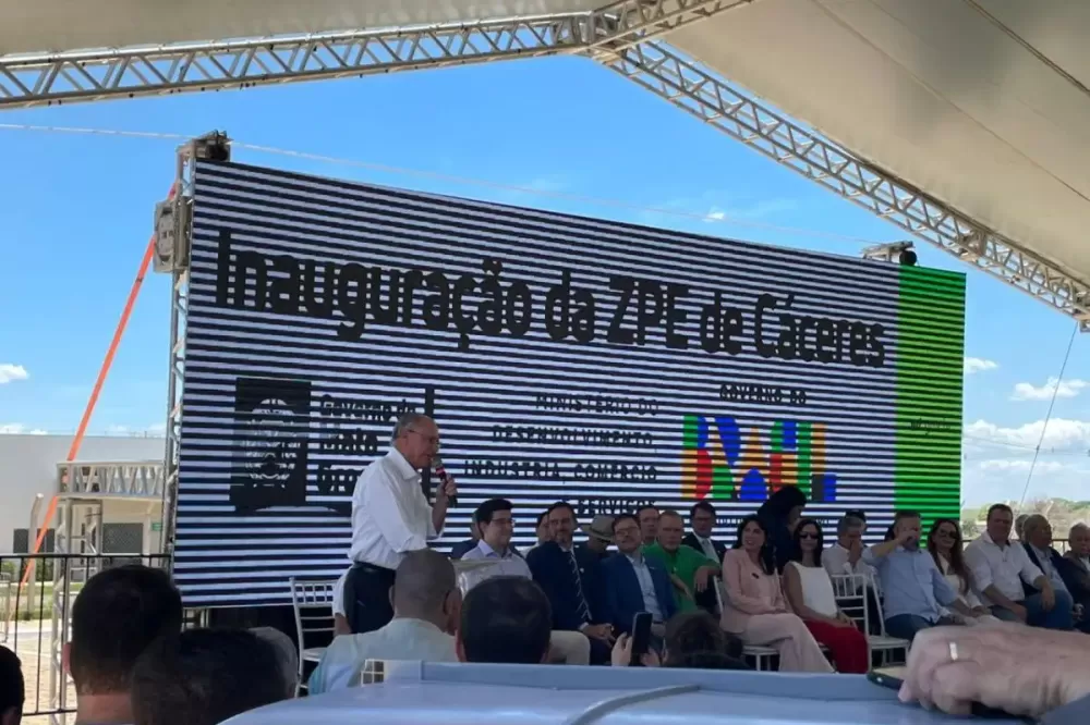 Presidente em exercício, Alckmin fala sobre economia, segurança na fronteira e hidrovia