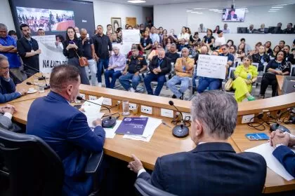 Dr. Eugênio pede vista de projeto que reajusta salários do Judiciário em 6,8%