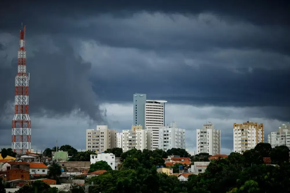 Semana será de calor intenso e pancadas de chuva em Mato Grosso