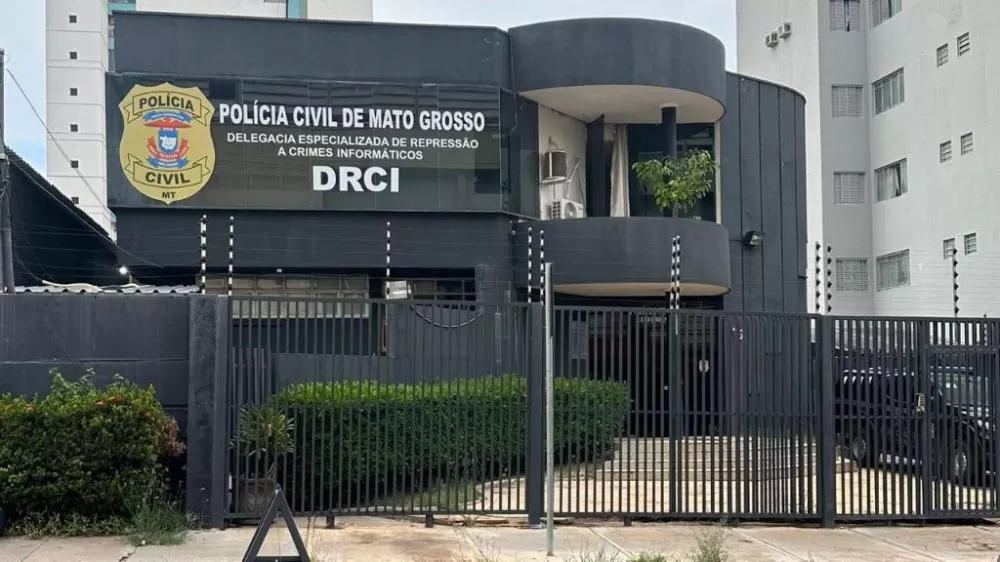 Polícia Civil desarticula esquema milionário de sites falsos e lavagem de dinheiro em Cuiabá