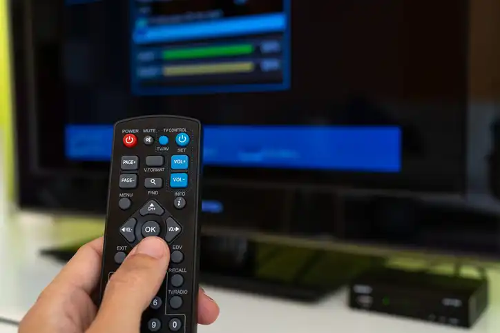 Procon Estadual fiscaliza comercialização de aparelhos de TV Box ilegais em Mato Grosso