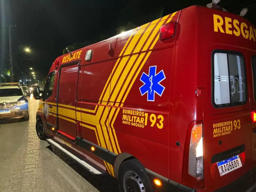 Homem recusa sexo com a esposa e leva golpes de navalha no pescoço em mercado