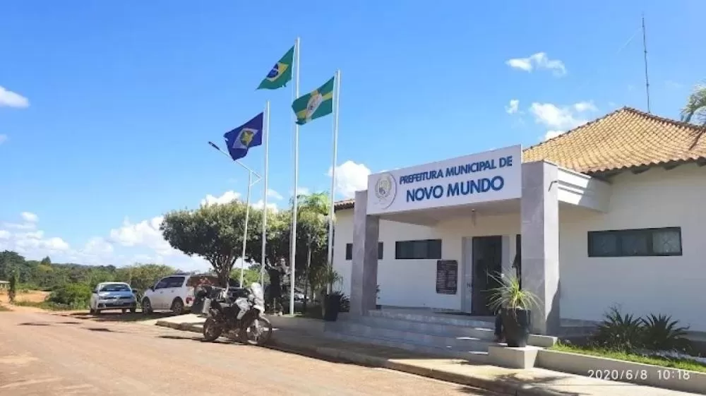 Primeira-dama de Novo Mundo, filha e vereador são investigados por fraude em concurso público