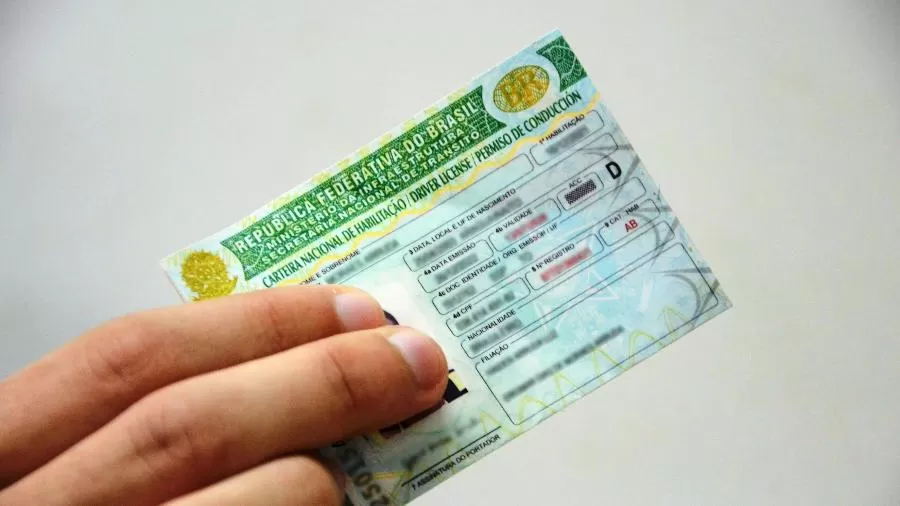 Governo regulamenta mudança na CNH