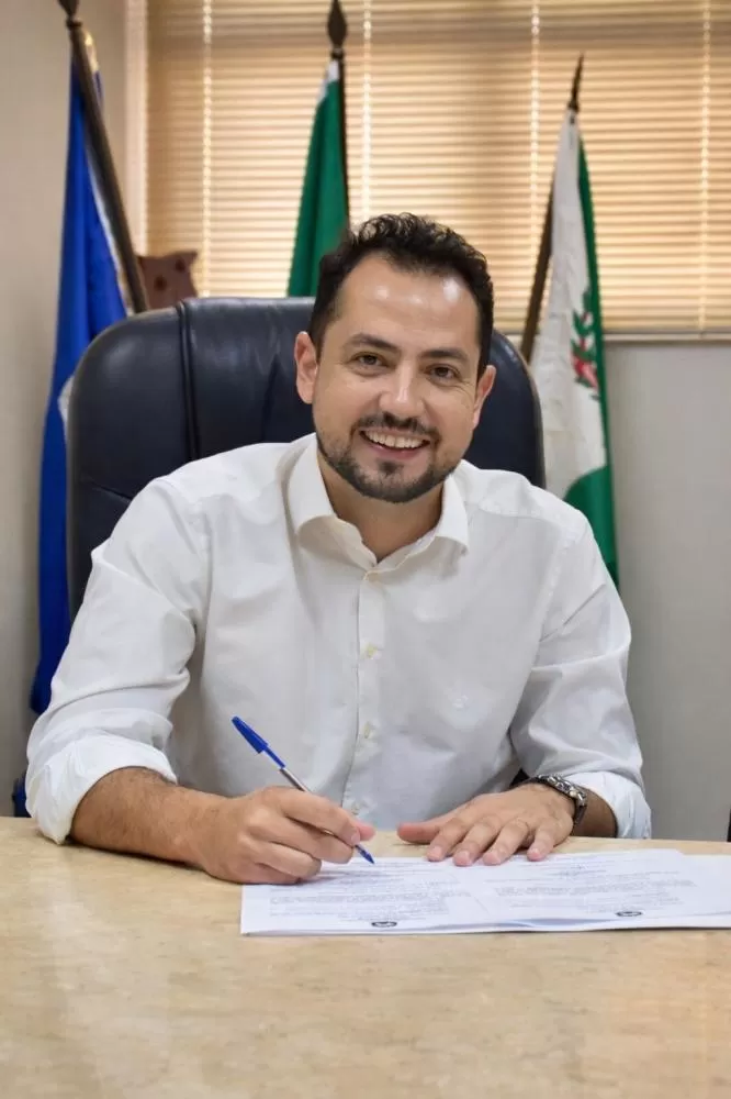 Prefeitura de Tangará da Serra passa a ser comandada por Eduardo Sanches durante licença do prefeito Vander