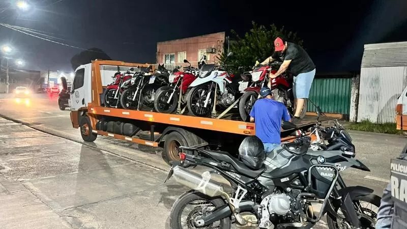 Abilio sanciona lei que proíbe “rolezinhos” de motos em Cuiabá