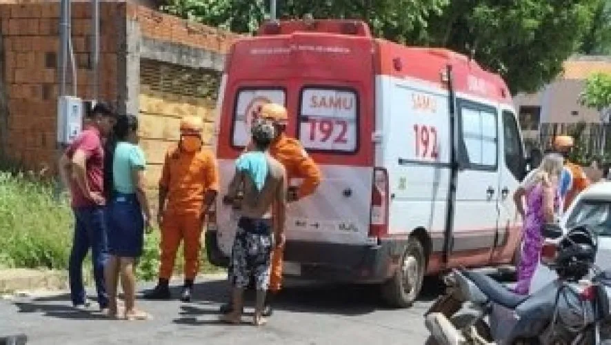 Menino de 1 ano morre afogado em piscina de casa em Várzea Grande