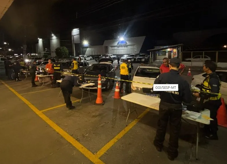 Operações Lei Seca em duas avenidas de Cuiabá realizam 225 testes de alcoolemia