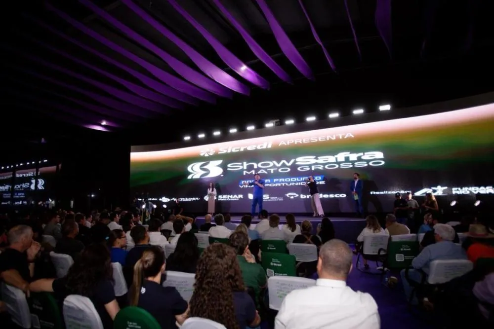 Max Russi reafirma apoio ao setor em estreia da ALMT no Show Safra 2026