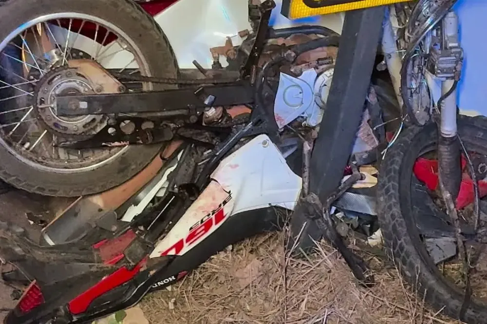 Acidente entre carro e moto matou pai e filha na BR-070 em Cáceres. – Foto: Reprodução/Desperta Cáceres